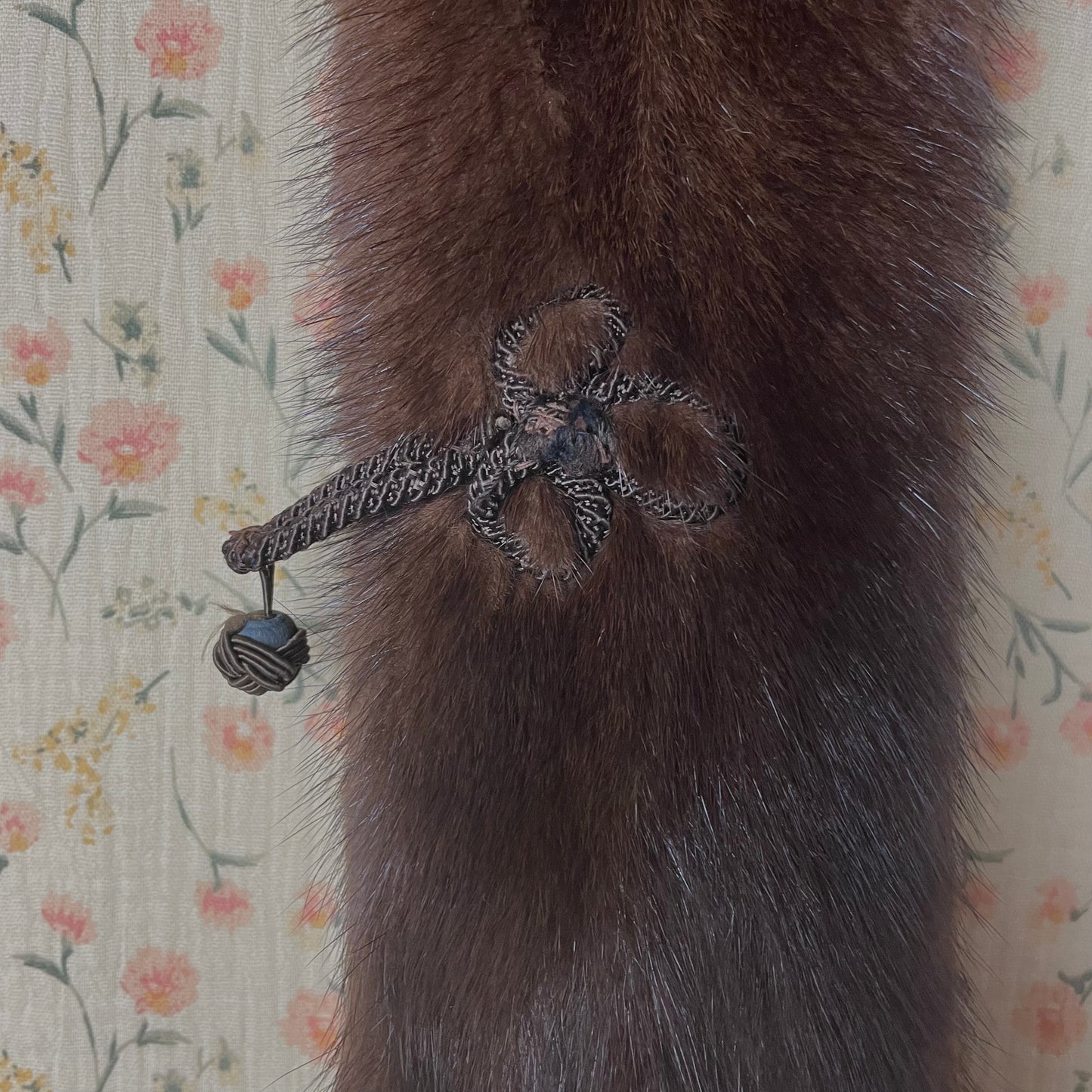 Vintage Mink Scarf with Diamond Knot Closure