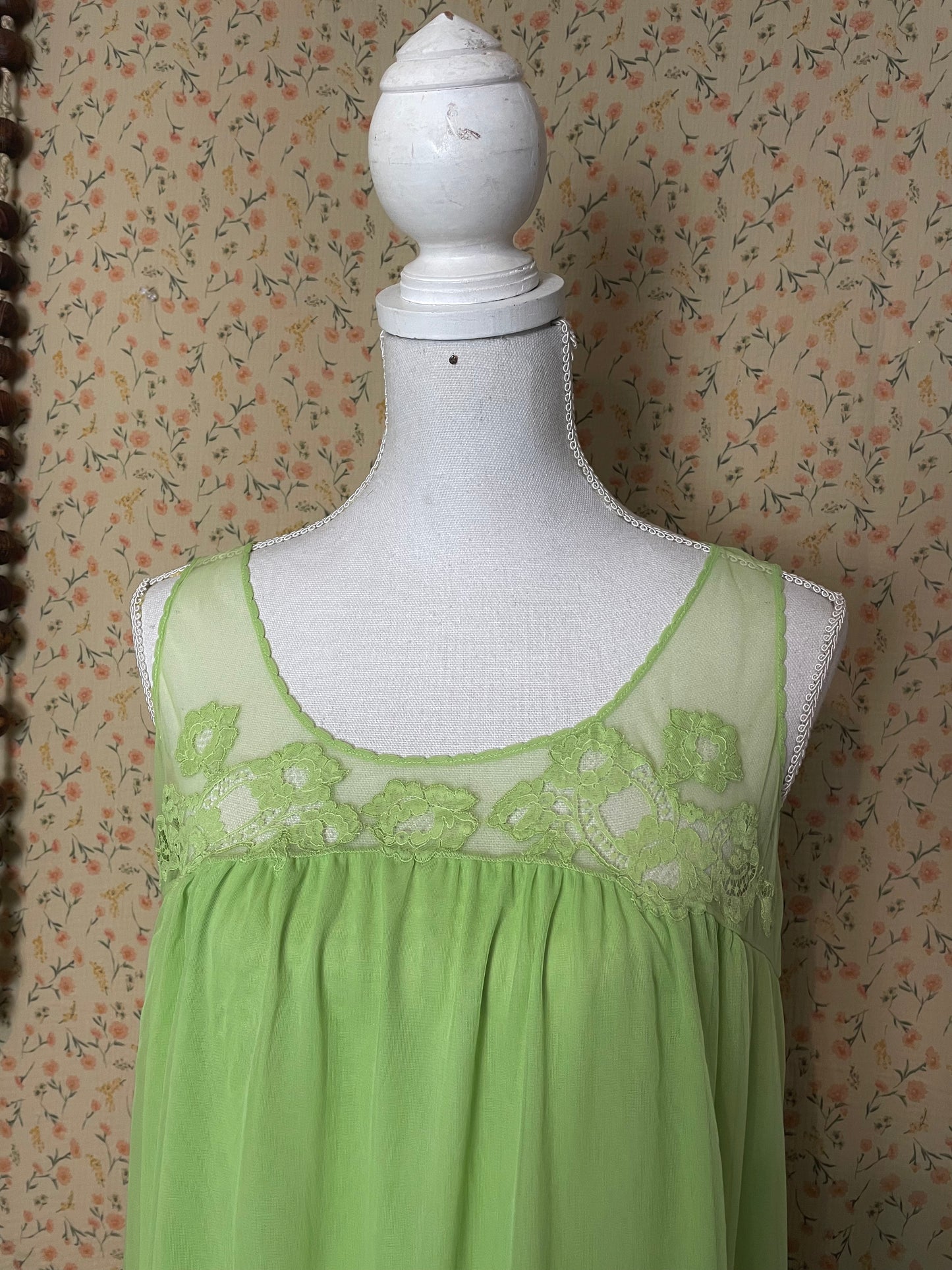 Vintage Apple Green Nightgown