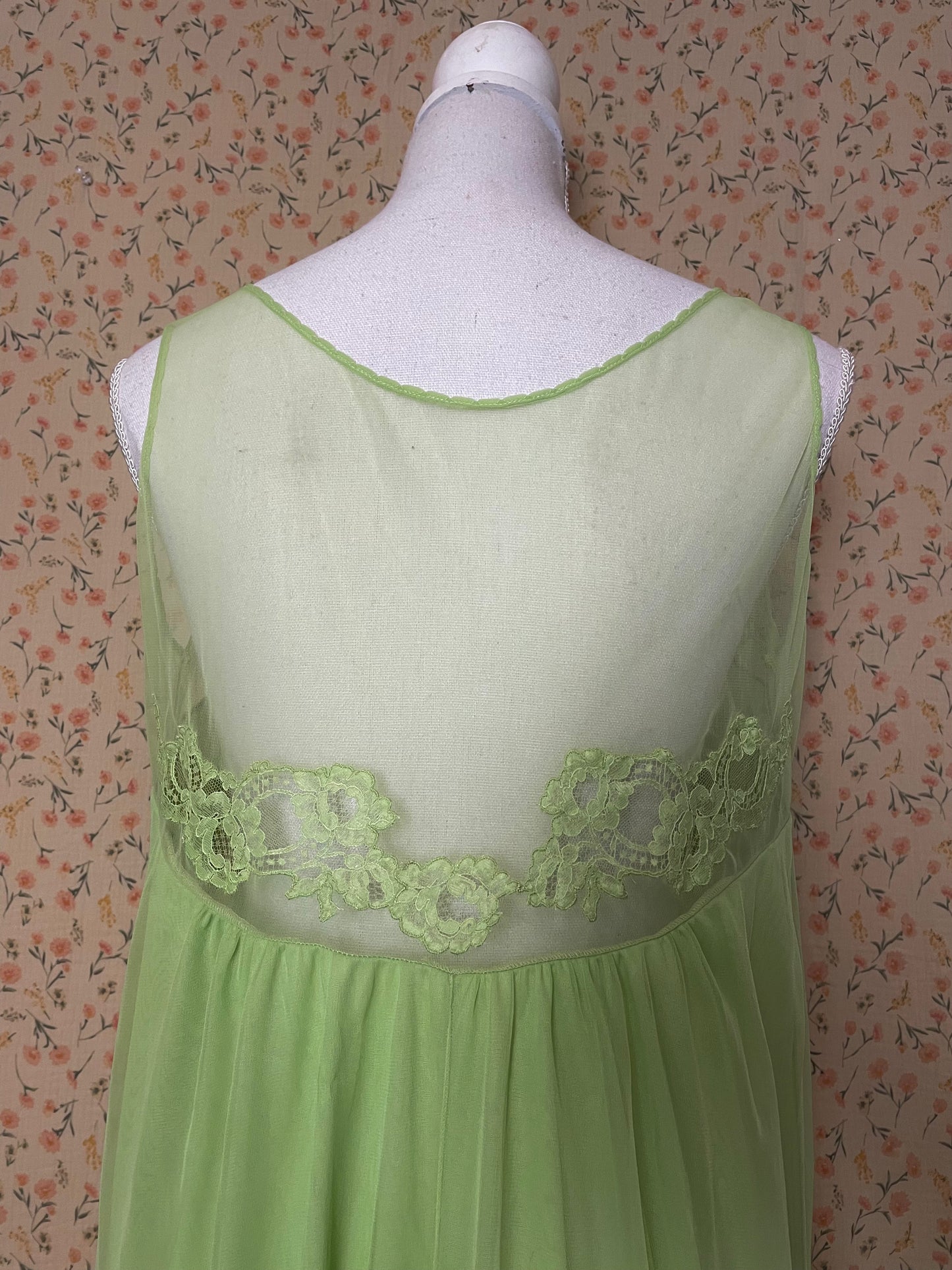 Vintage Apple Green Nightgown