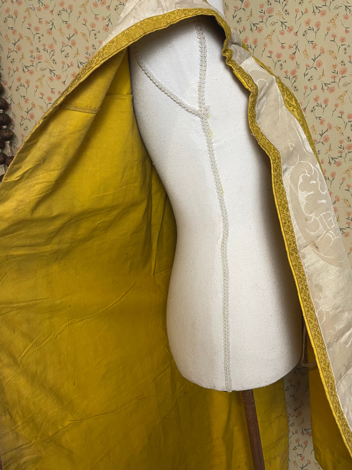 1850s Roman Chasubale