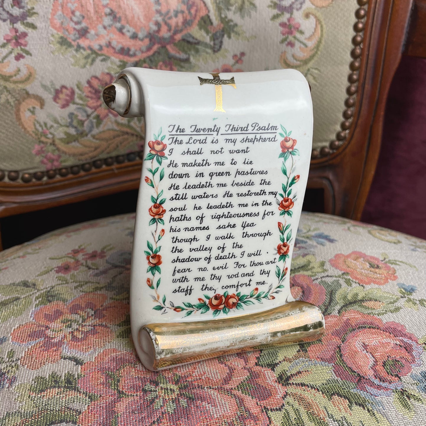 Porcelain Scroll