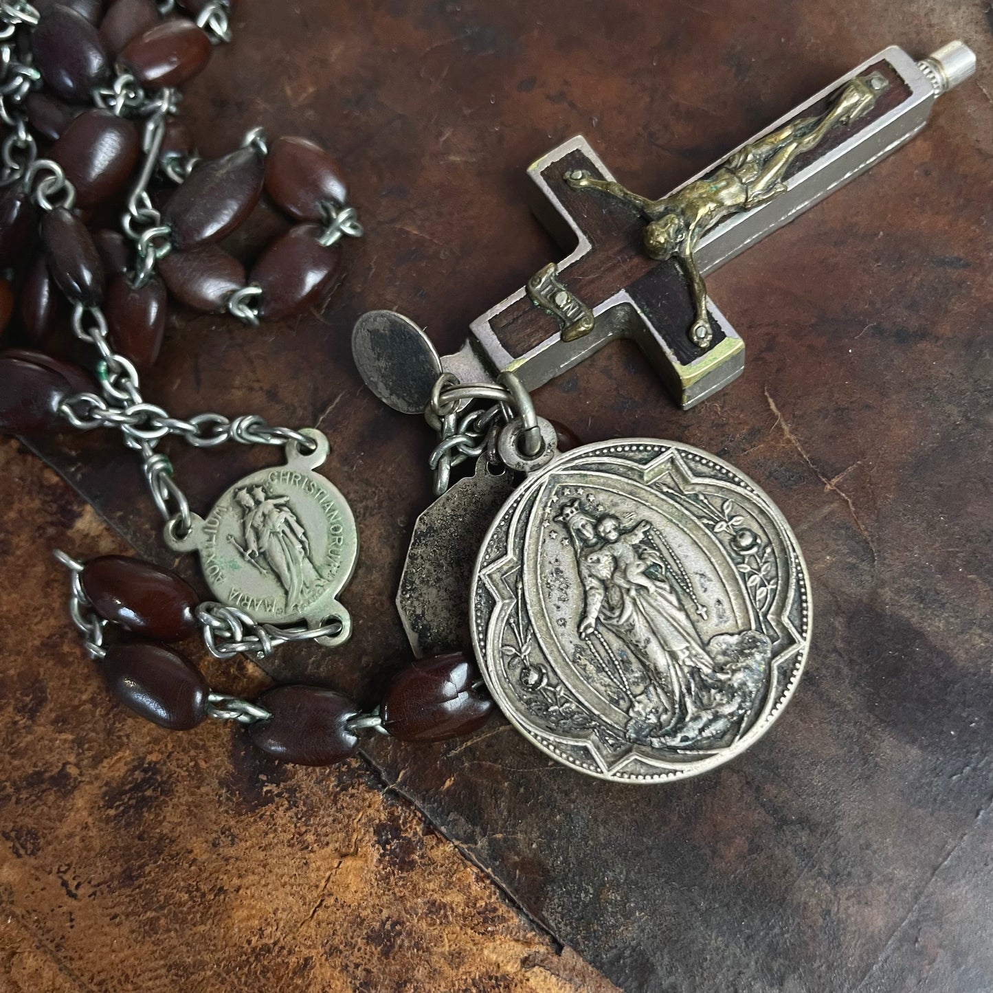 Rosary San Callisto Catacombe