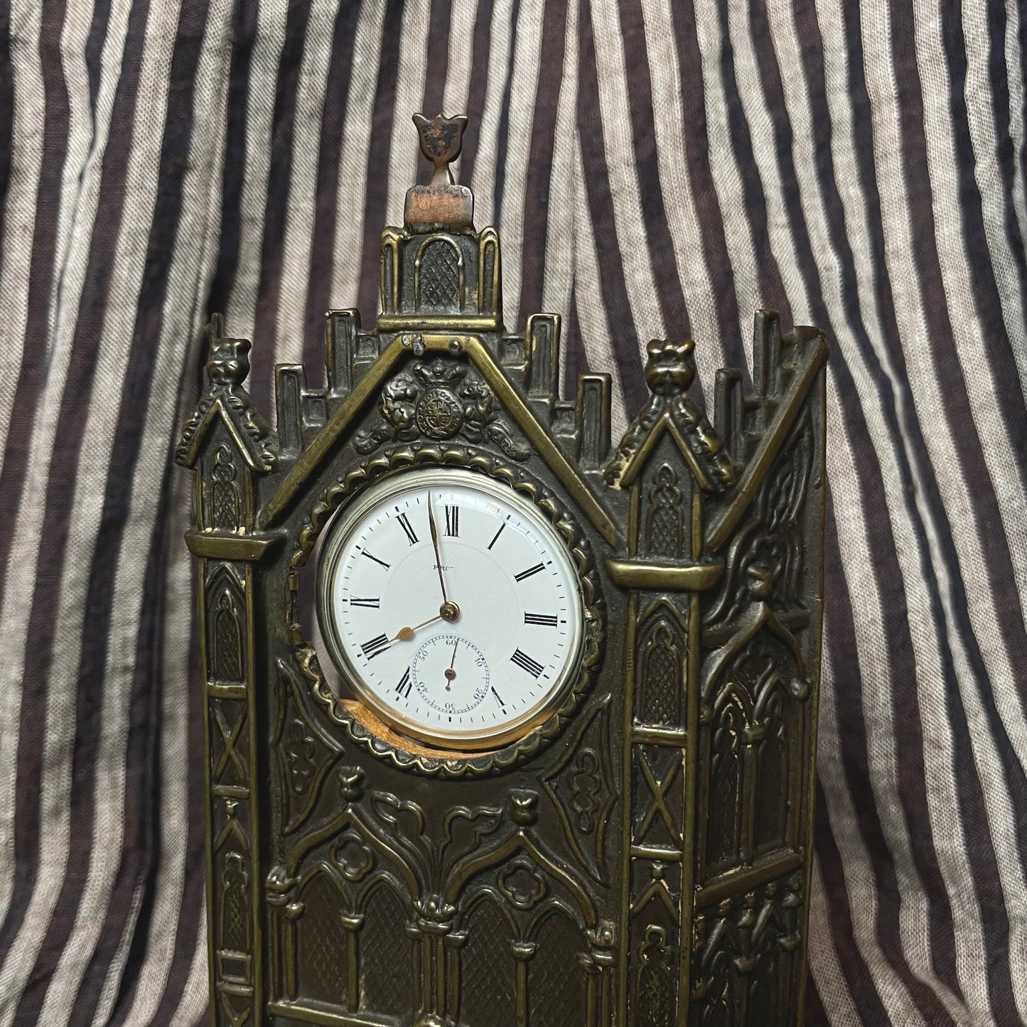 Cathedral Pocket Watch Stand with Watch