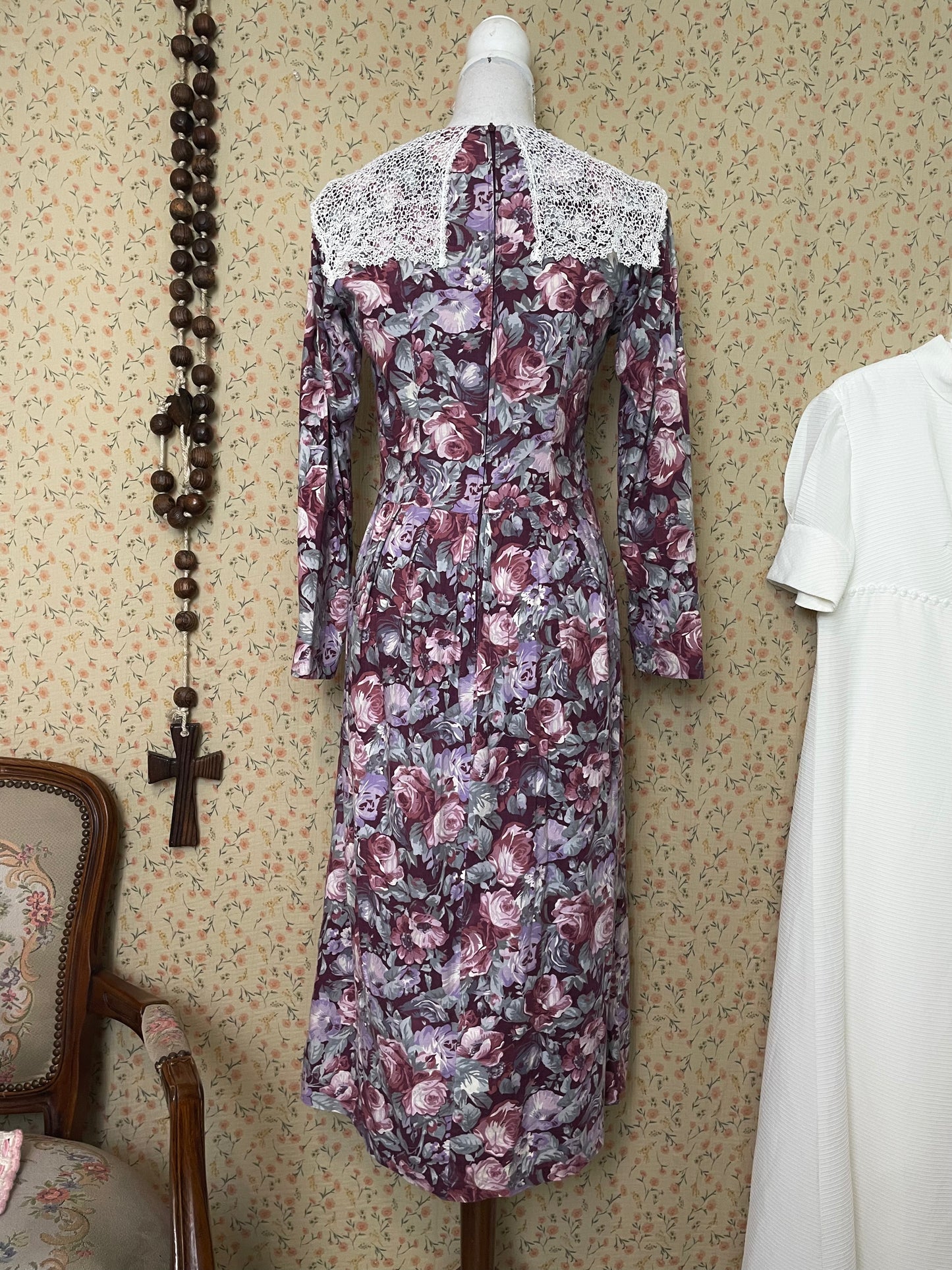 1980s Laura Ashley Lace Collar Dress