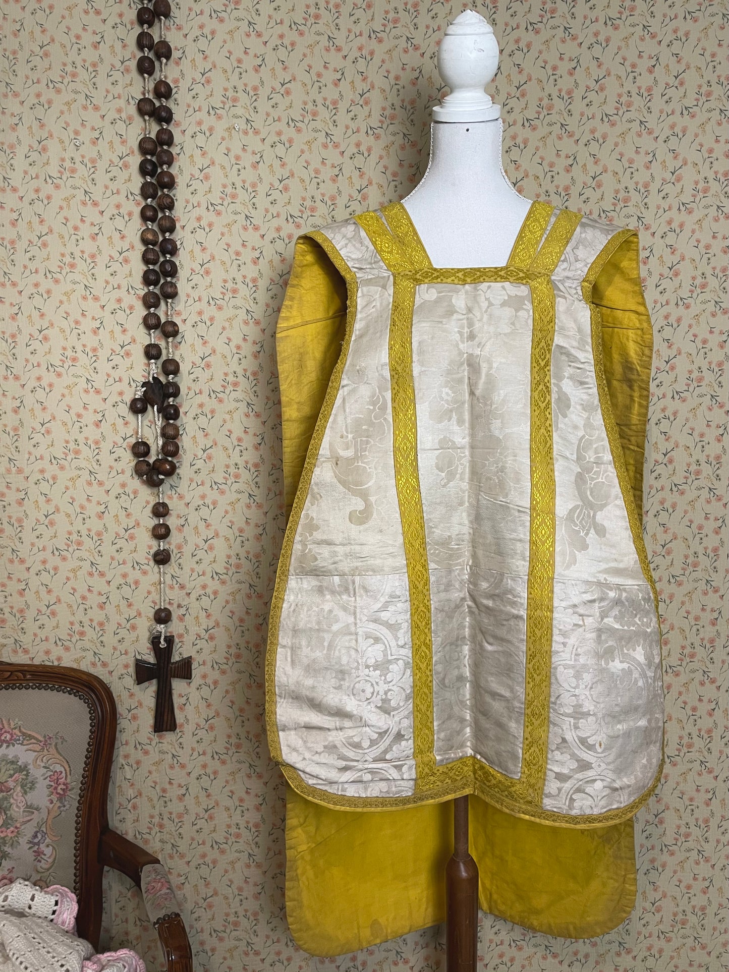 1850s Roman Chasubale