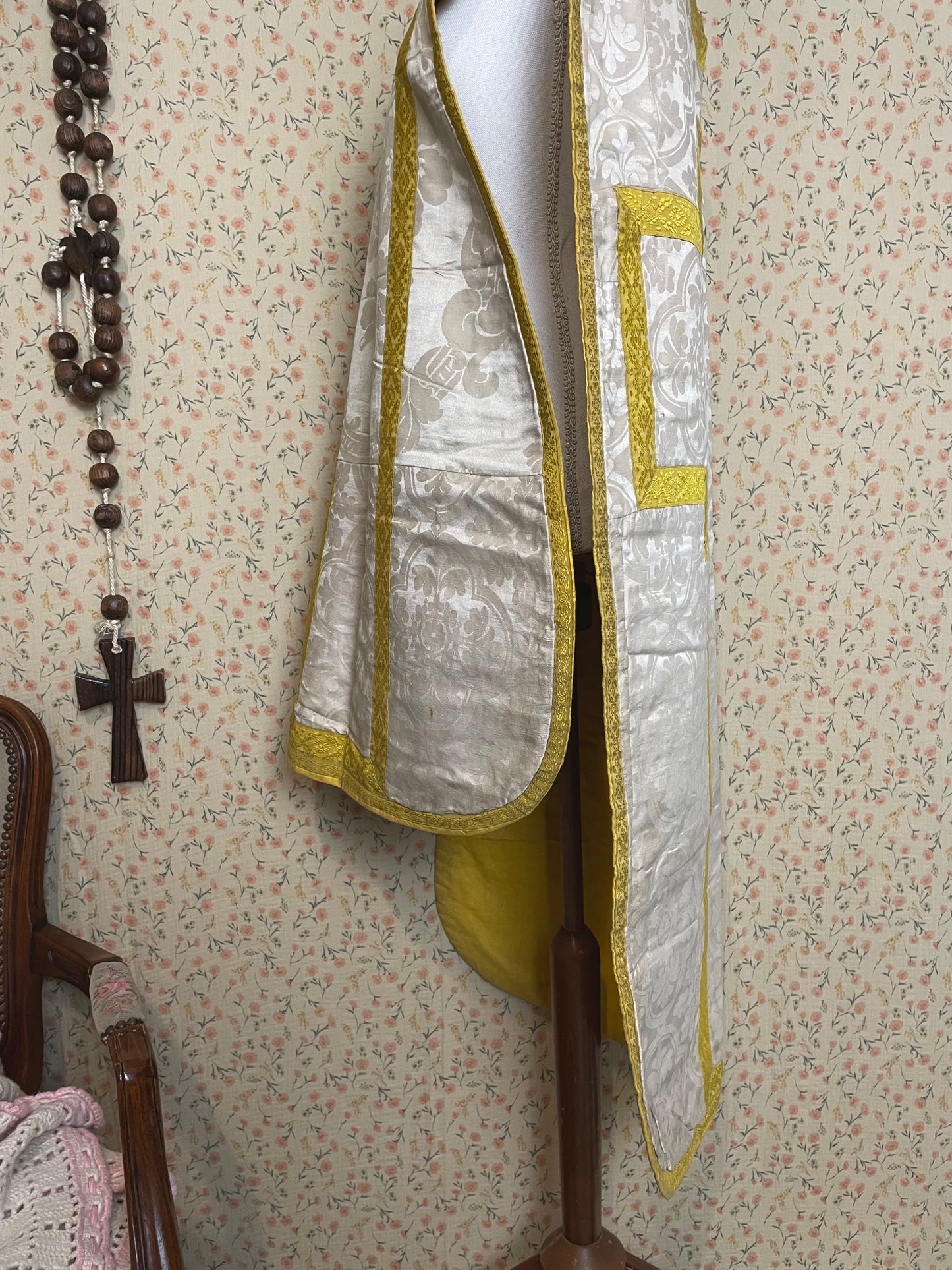 1850s Roman Chasubale