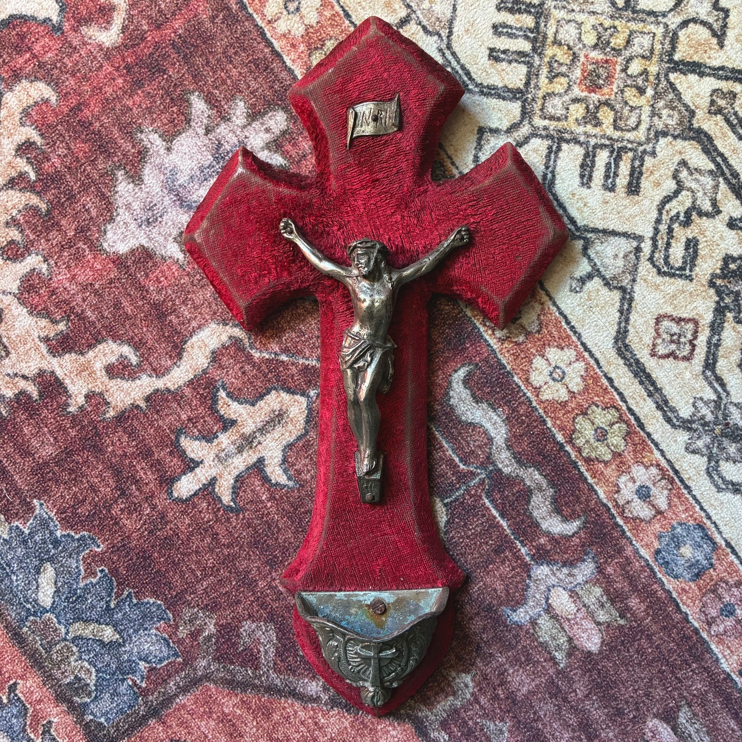 Red Velvet Holy Water Font