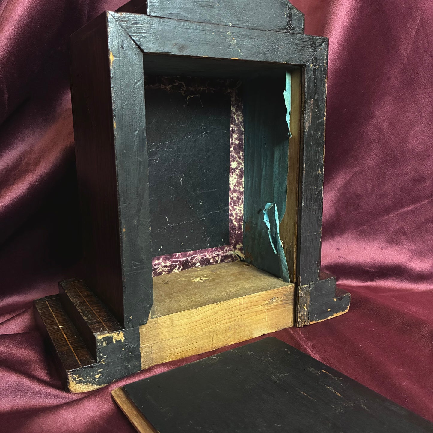 Home Shrine with Chamber