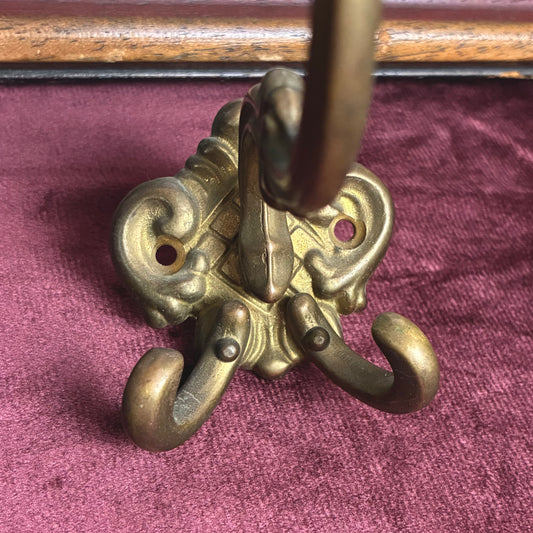 Italian Coat Hooks Set