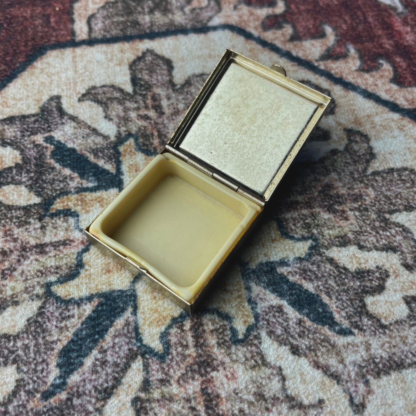 Vintage Trinket Box Pisces