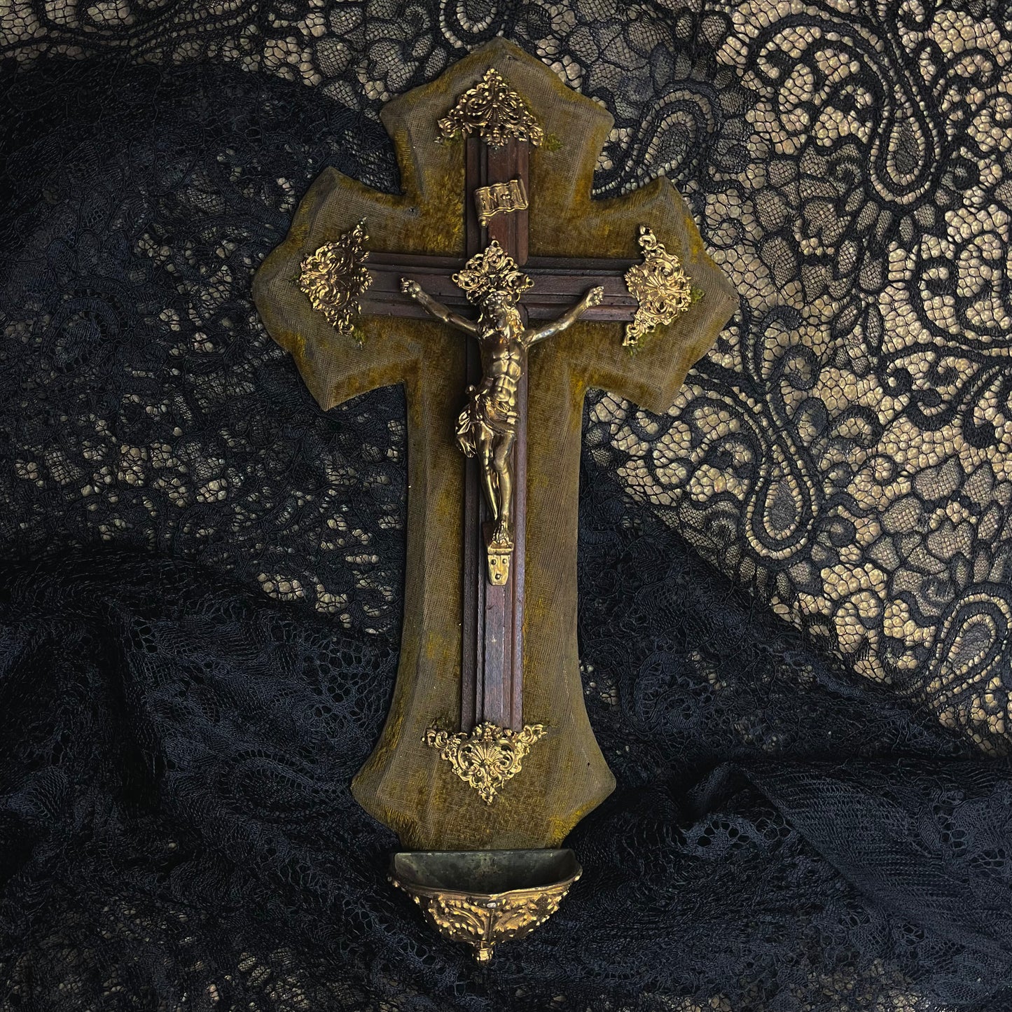 Holy Water Font Gold