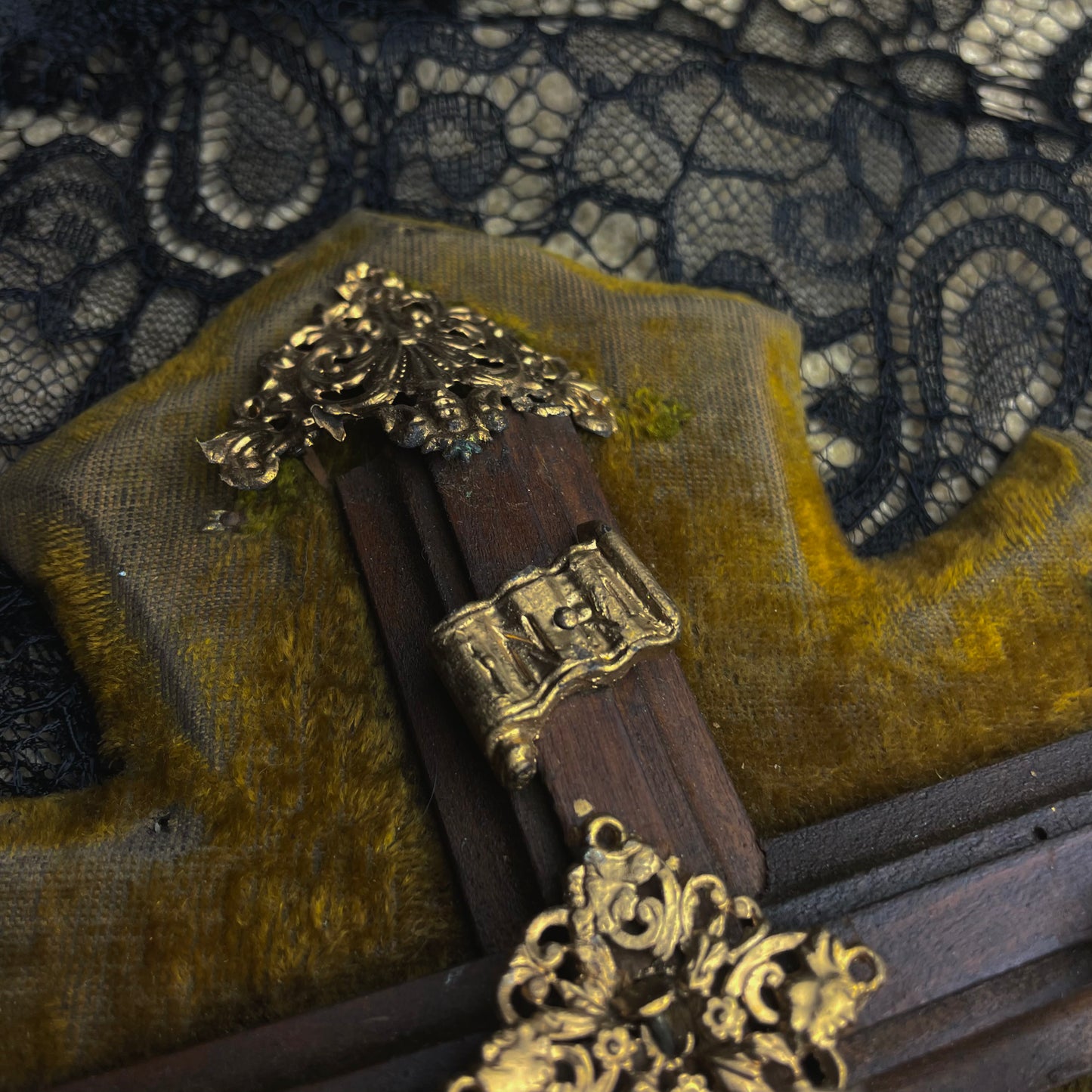 Holy Water Font Gold