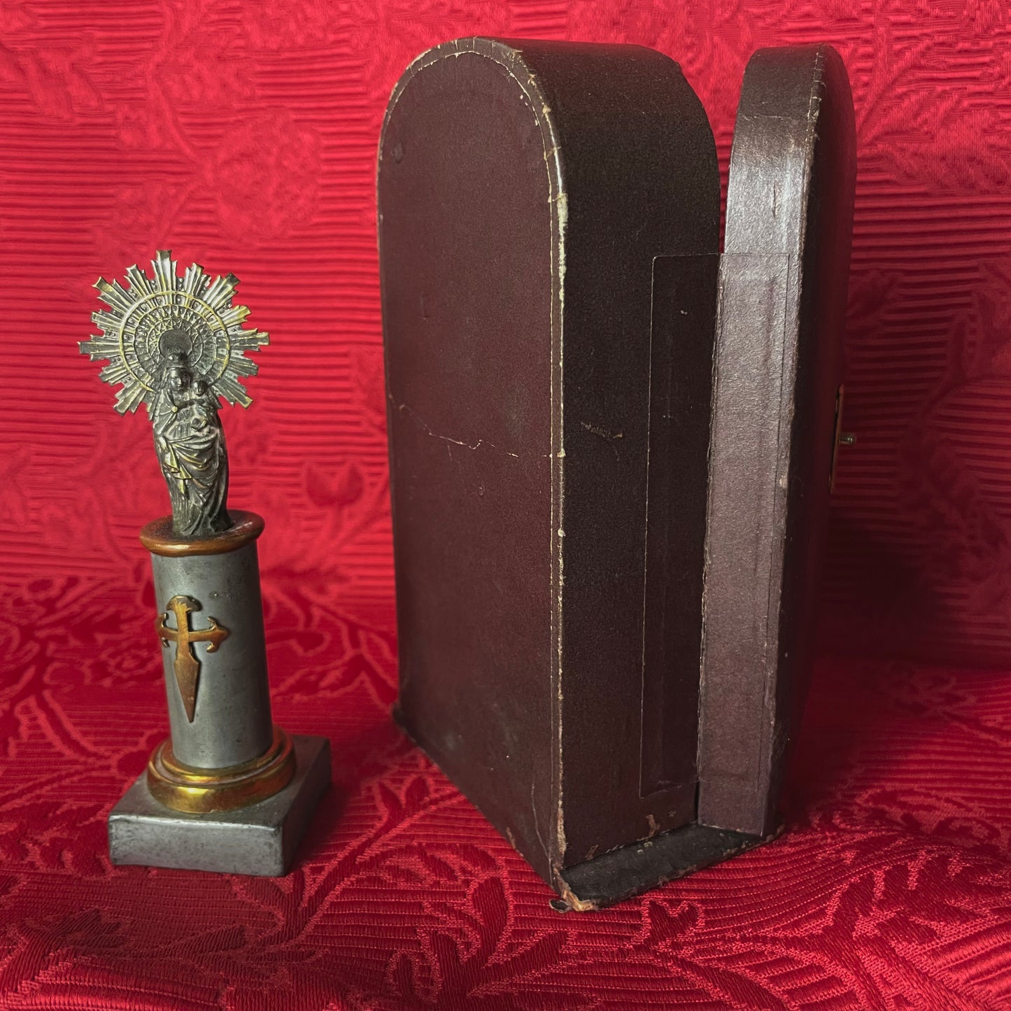 Our Lady of the Pillar/Nuestra Señora del Pilar