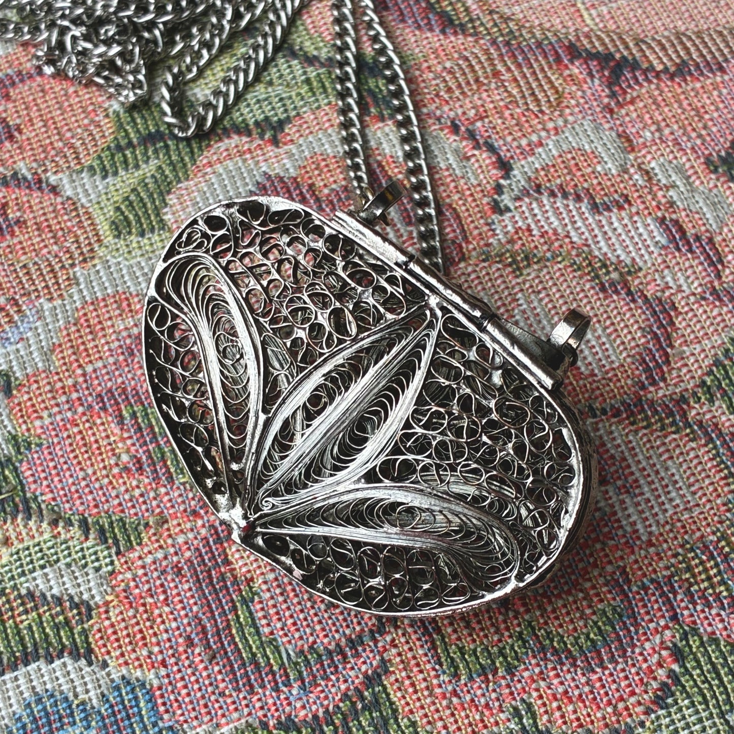 Rosary Filigree Purse Necklace