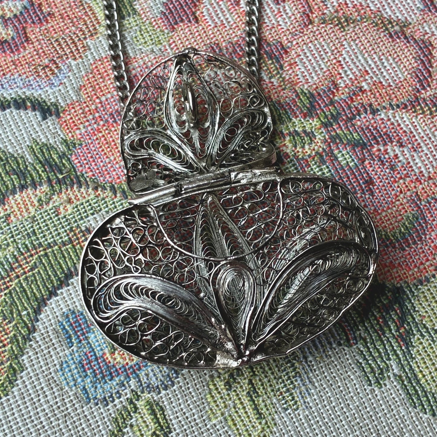 Rosary Filigree Purse Necklace