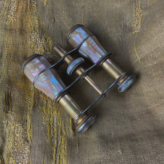 Opera Glasses Mother of Pearl