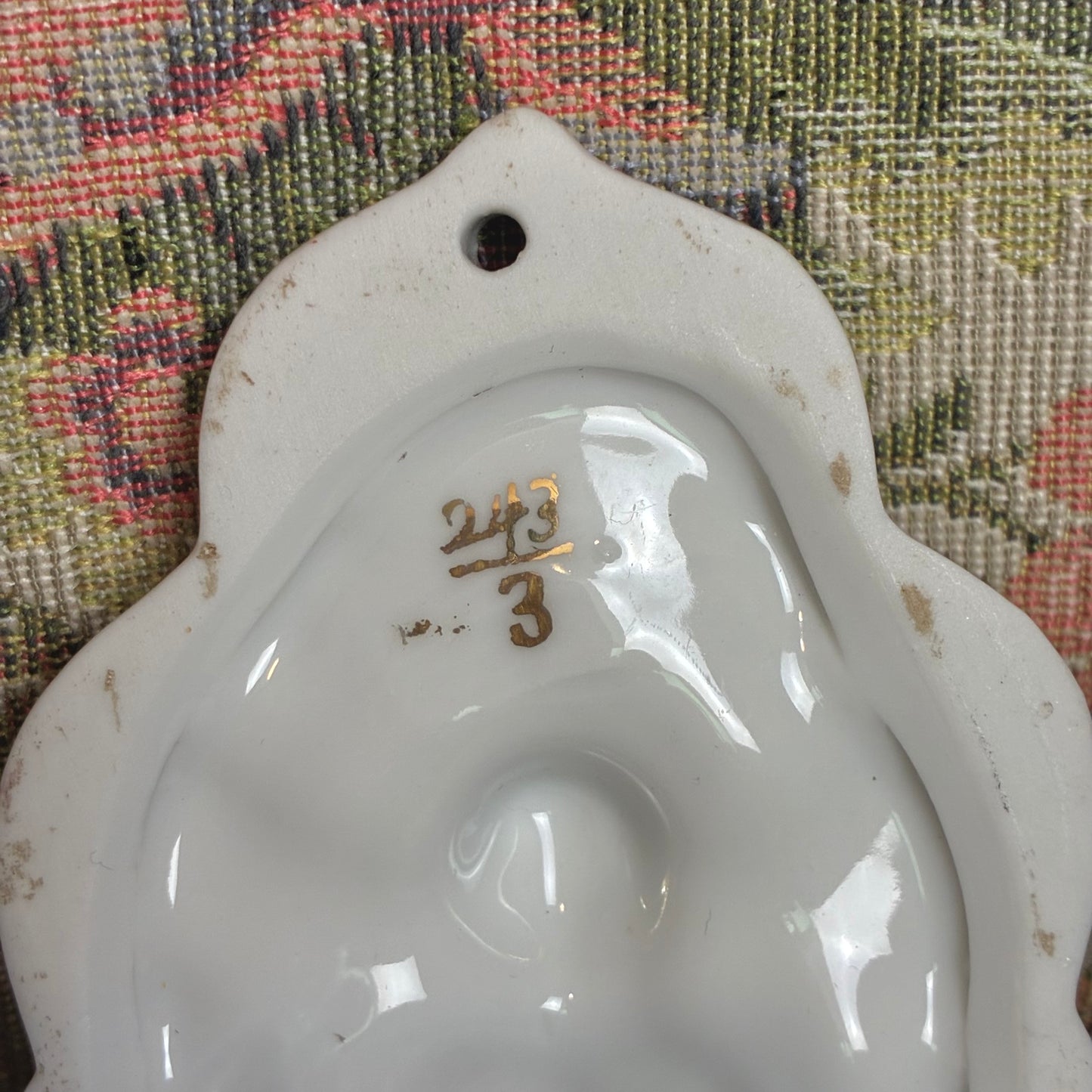 Porcelain Angel Water Font