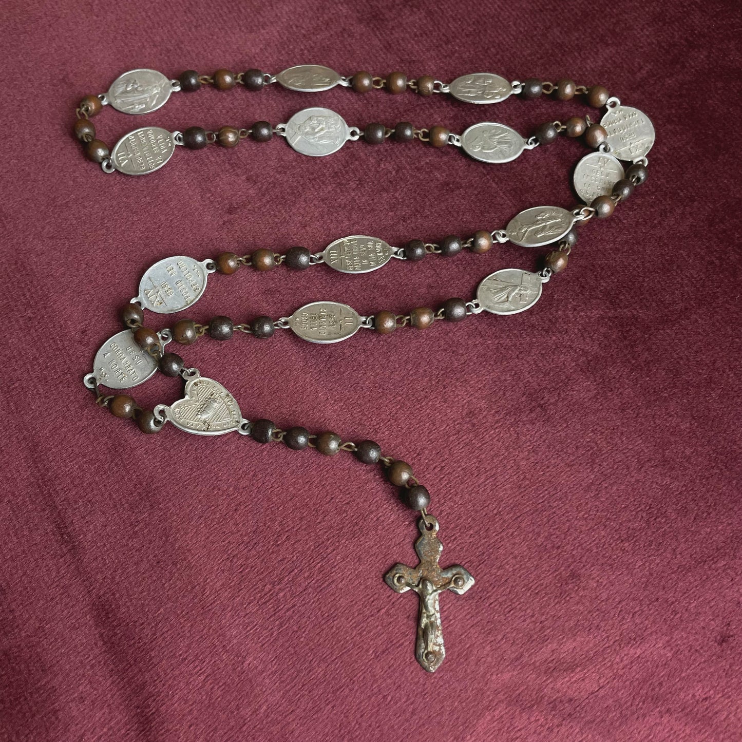 14 Stations of the Cross Rosary