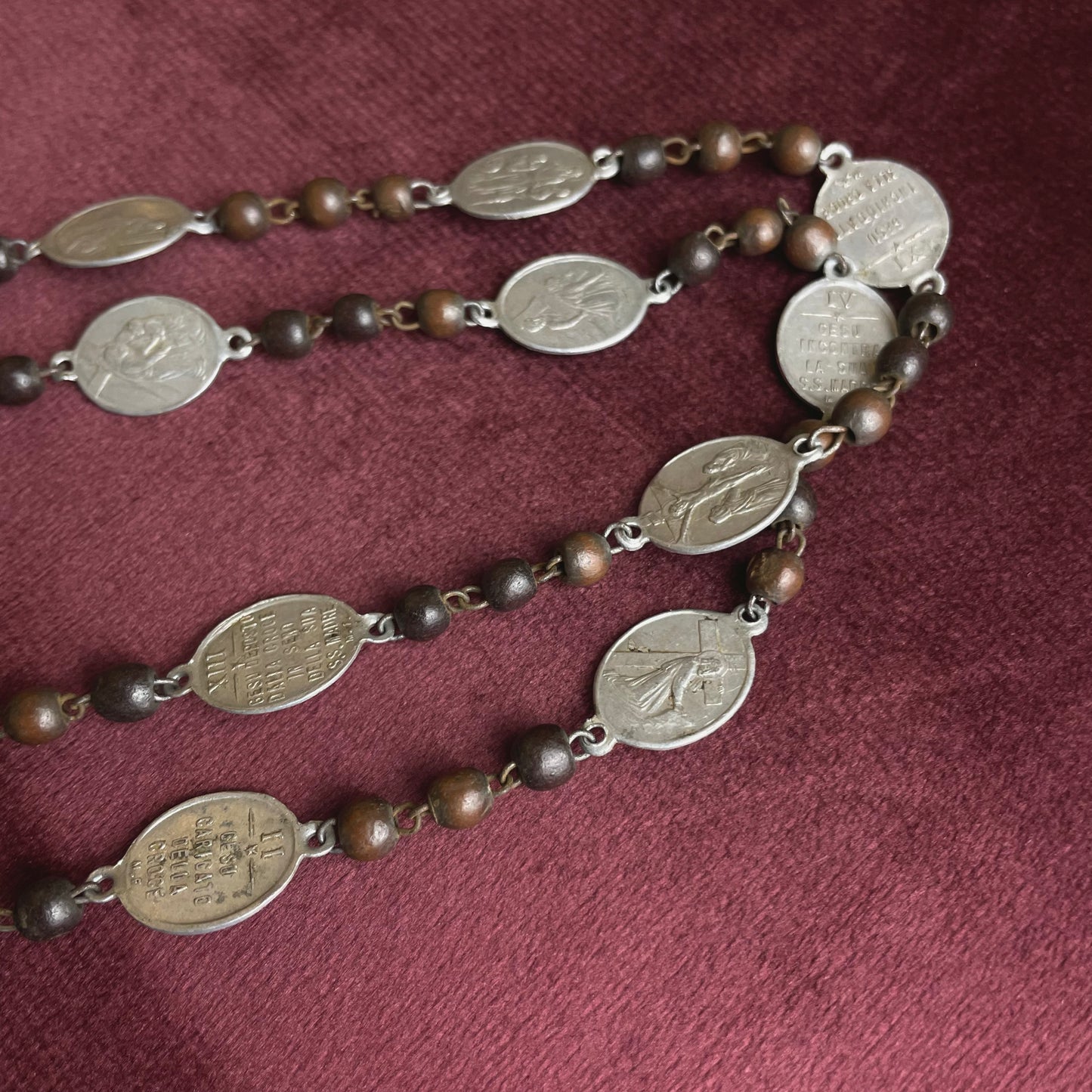 14 Stations of the Cross Rosary