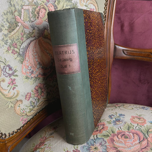 Dutch Catholic Magazine Compilation ''Beatrijs''