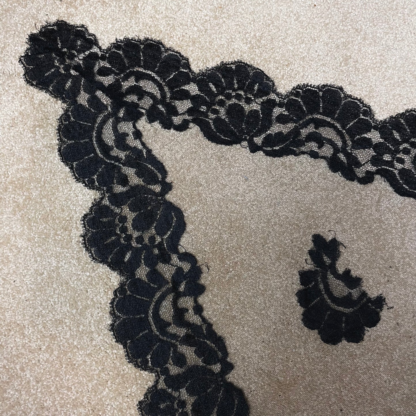Vintage Mantilla Black