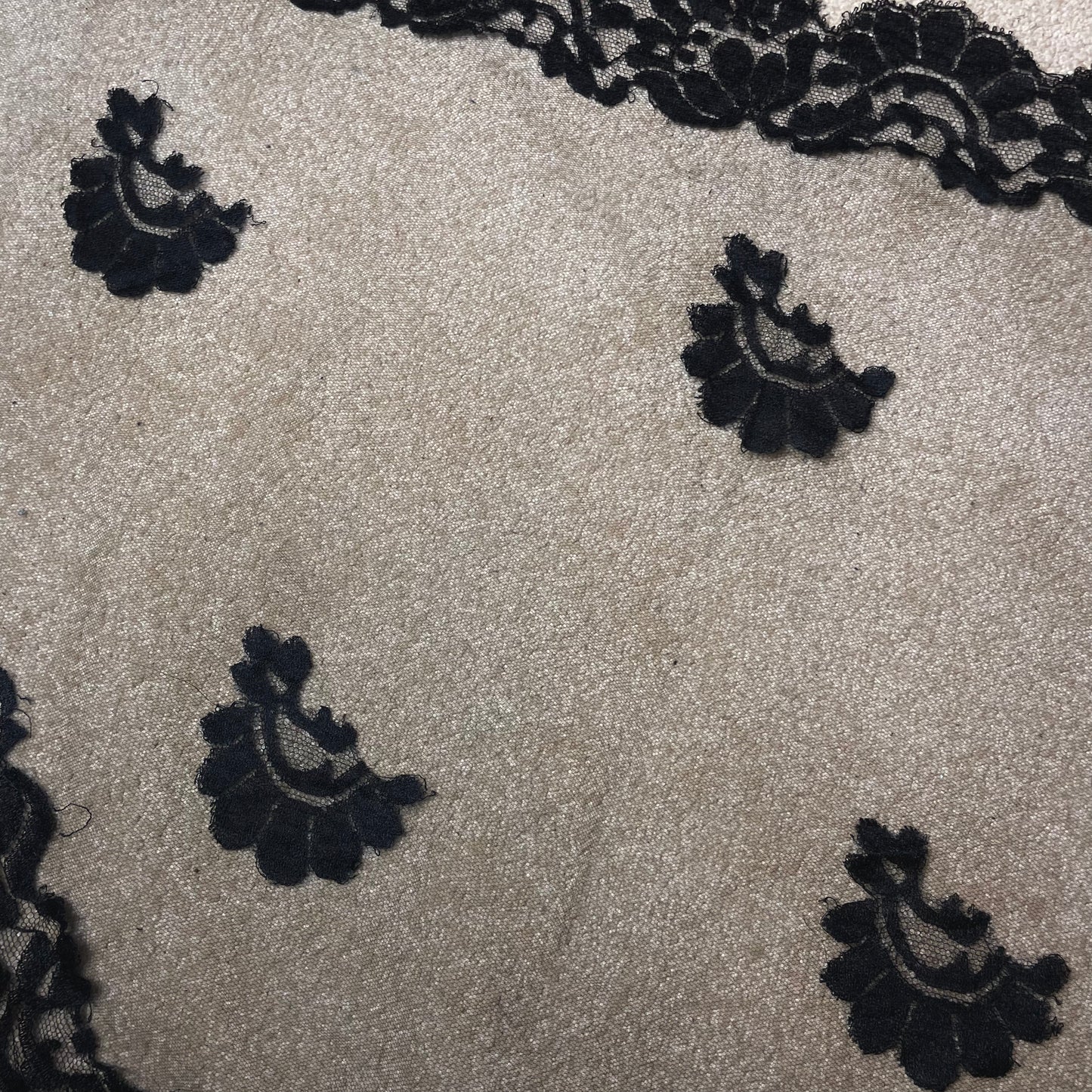 Vintage Mantilla Black