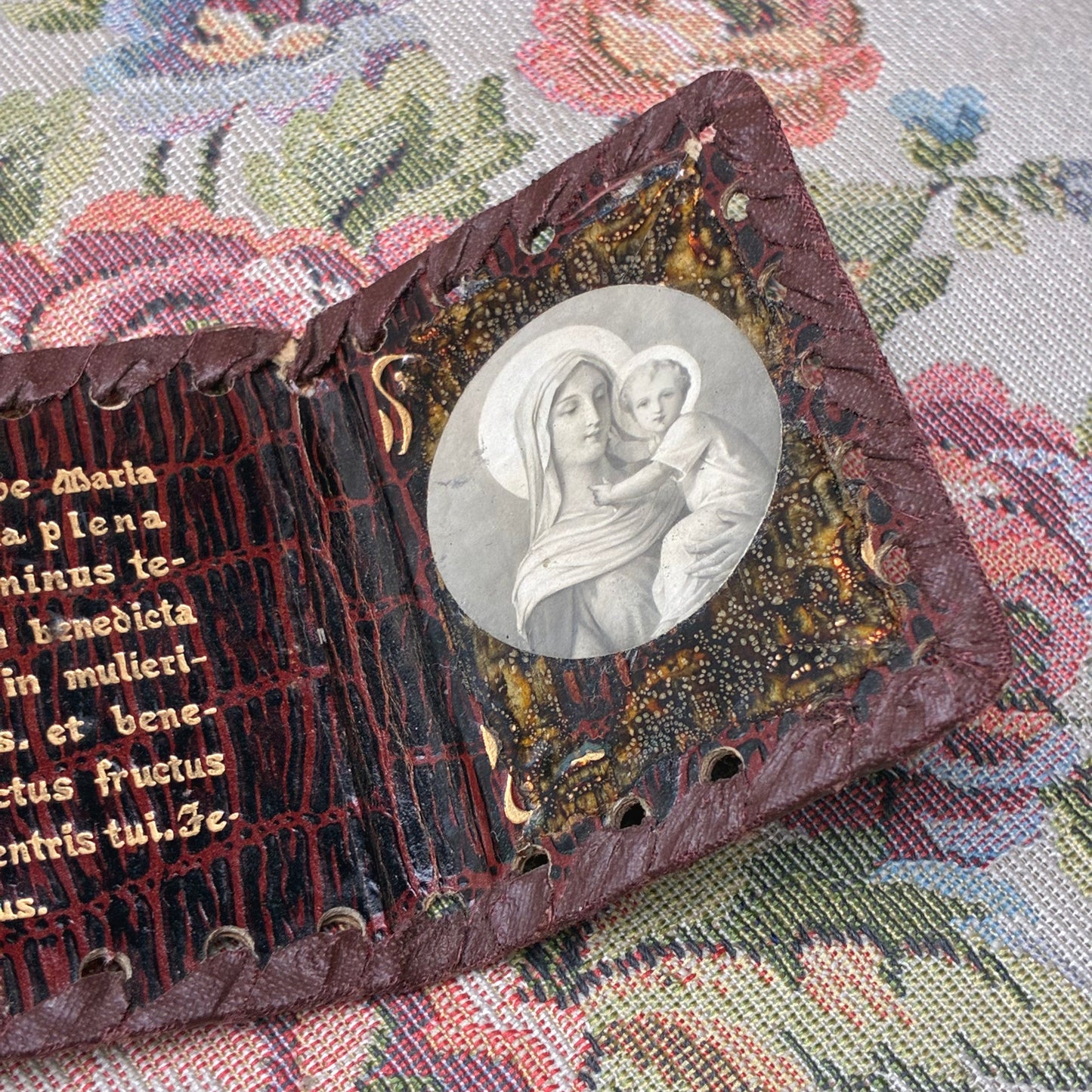 Devotional Booklet Ave Maria