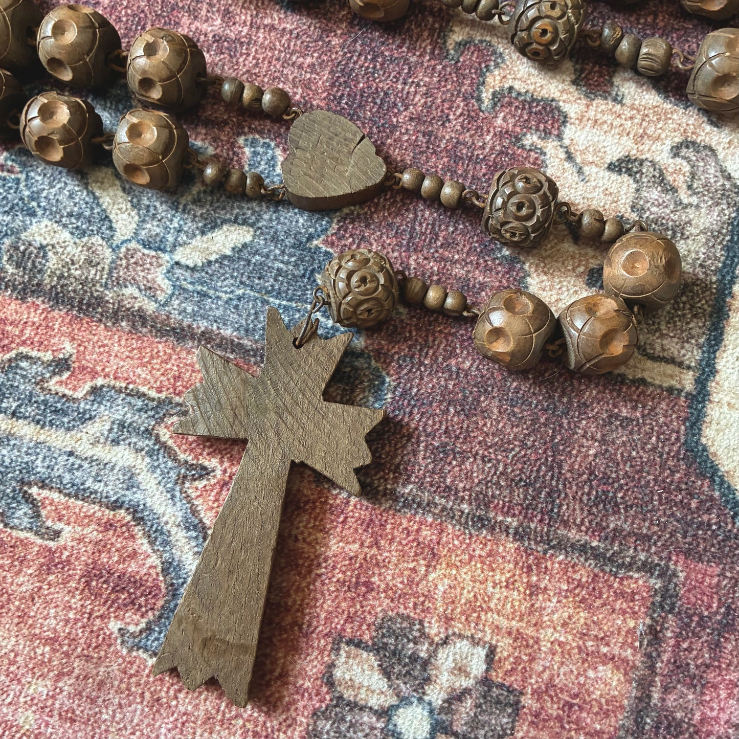 Souvenir de Notre-Dame de Lourdes Rosary