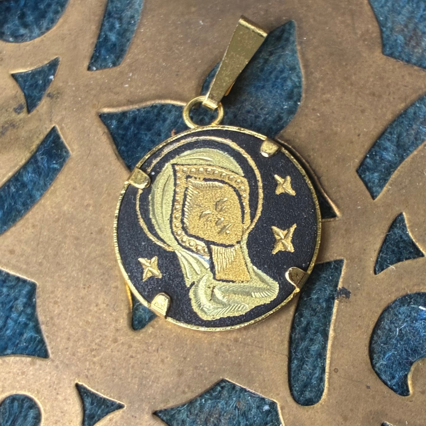 Toledo Damascene Pendant Virgin Mary