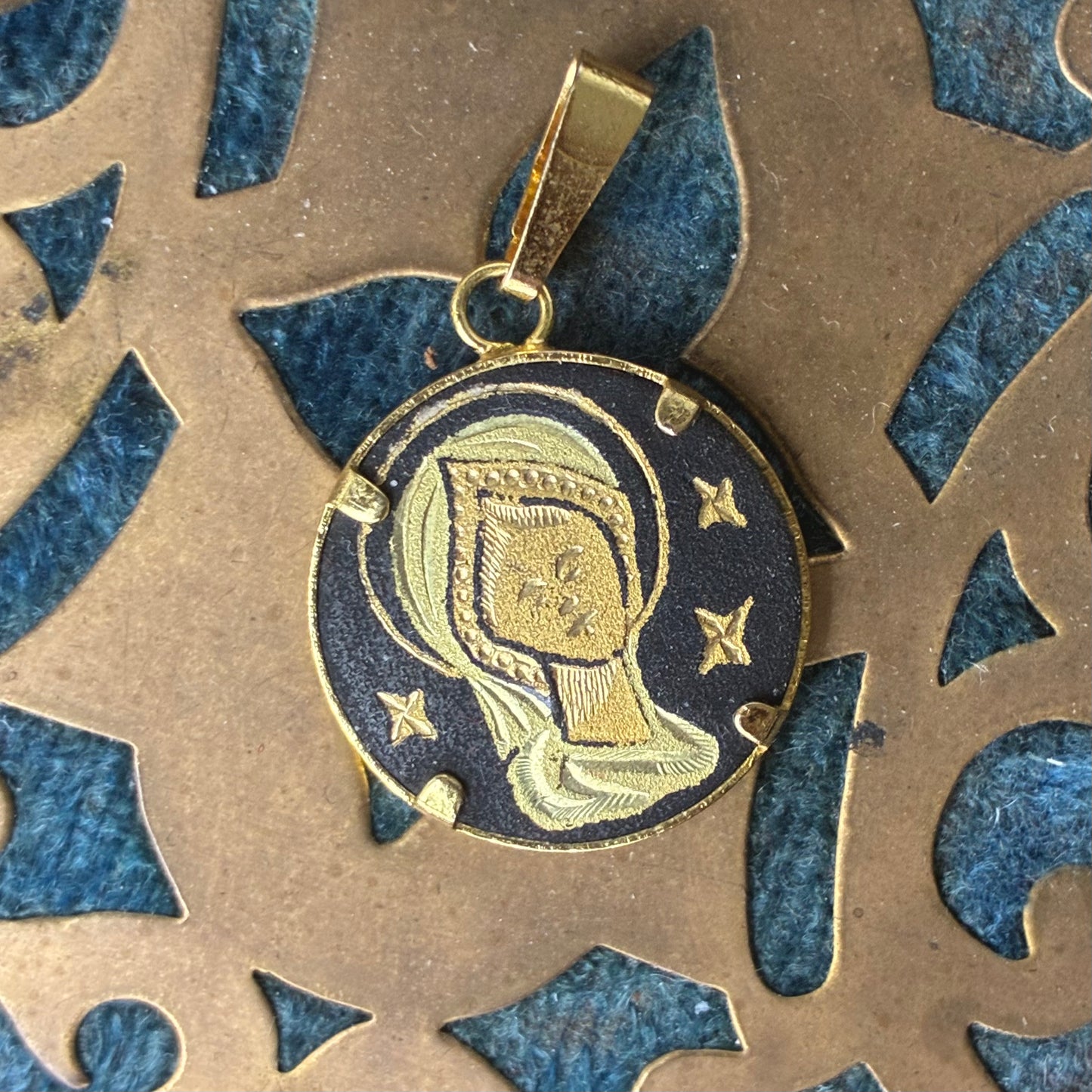 Toledo Damascene Pendant Virgin Mary