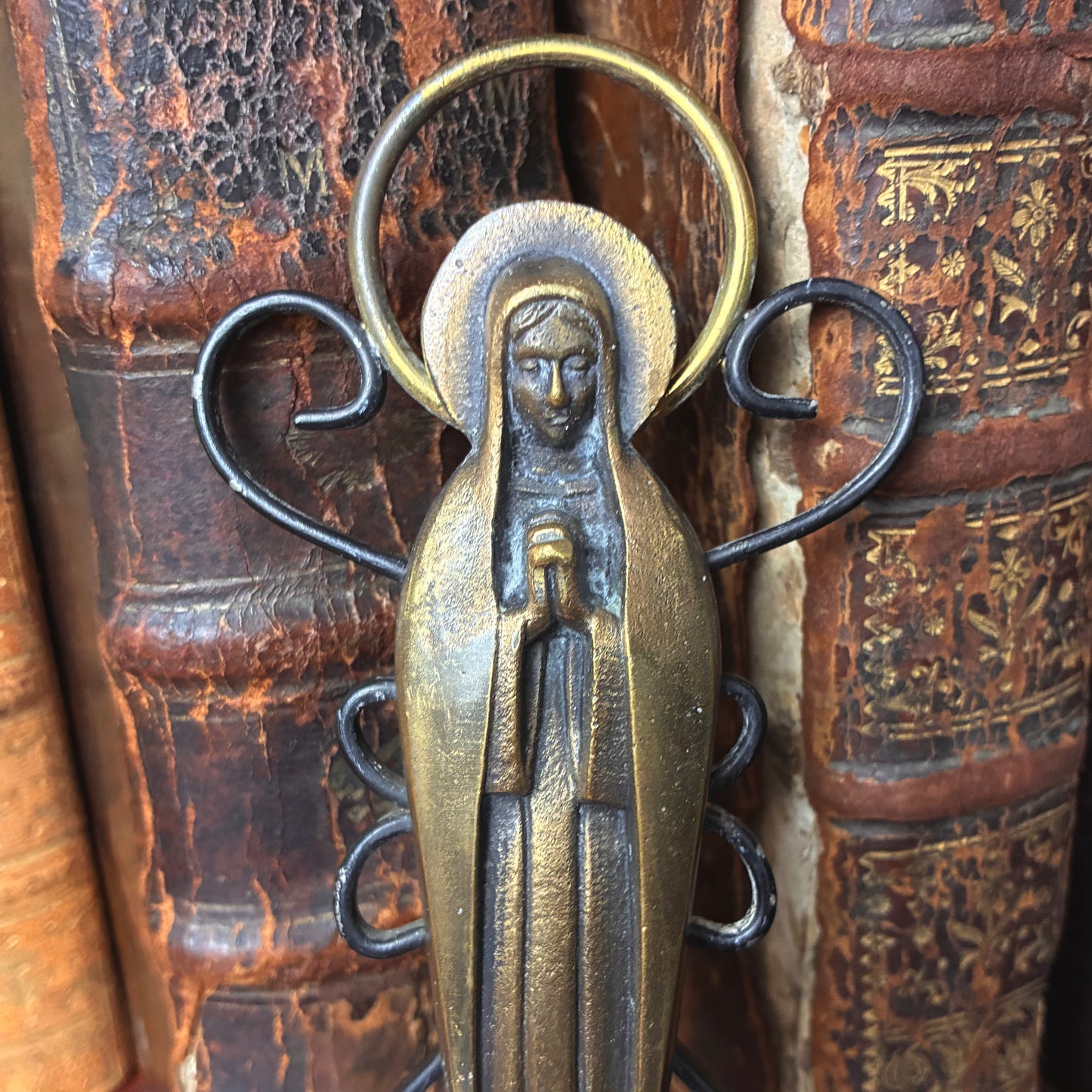 Art Nouveau Blessed Mary